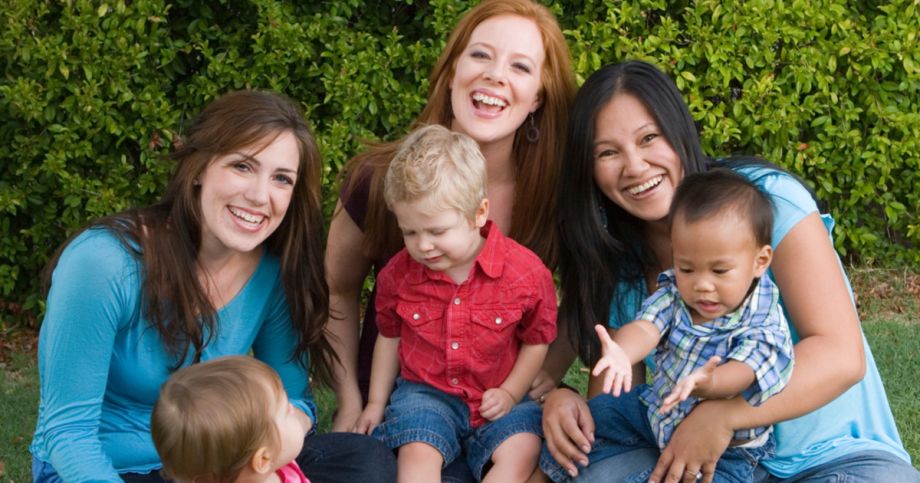 Find Your Community: Building a Support Network as a Single Mom